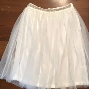 Organza skirt with beaded detail - S